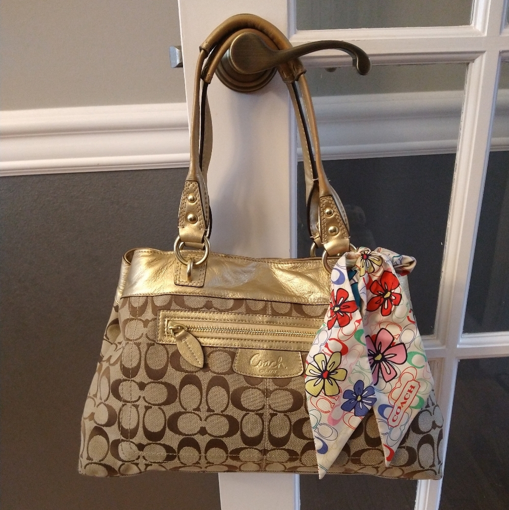 Gorgeous Coach Bag / Purse Brown C printed Jacquard with Scarf & COA